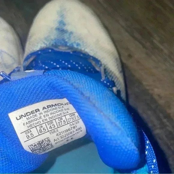 Under Armor Spot Light Franchise 2.0 Locked Down White Blue Football Cleats 9.5 - Picture 2 of 13